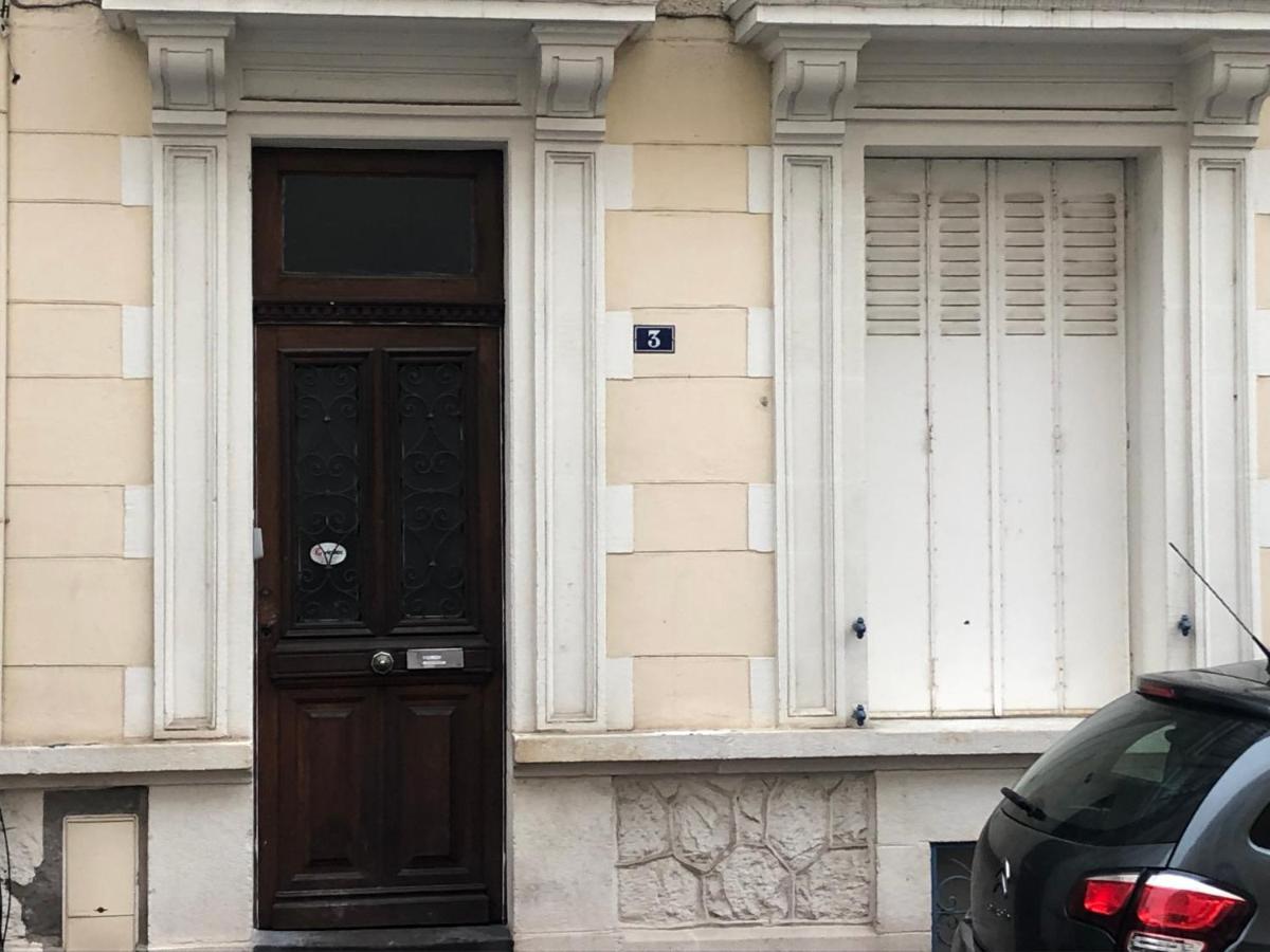 Appartement F3 Agreable Vichy Ngoại thất bức ảnh